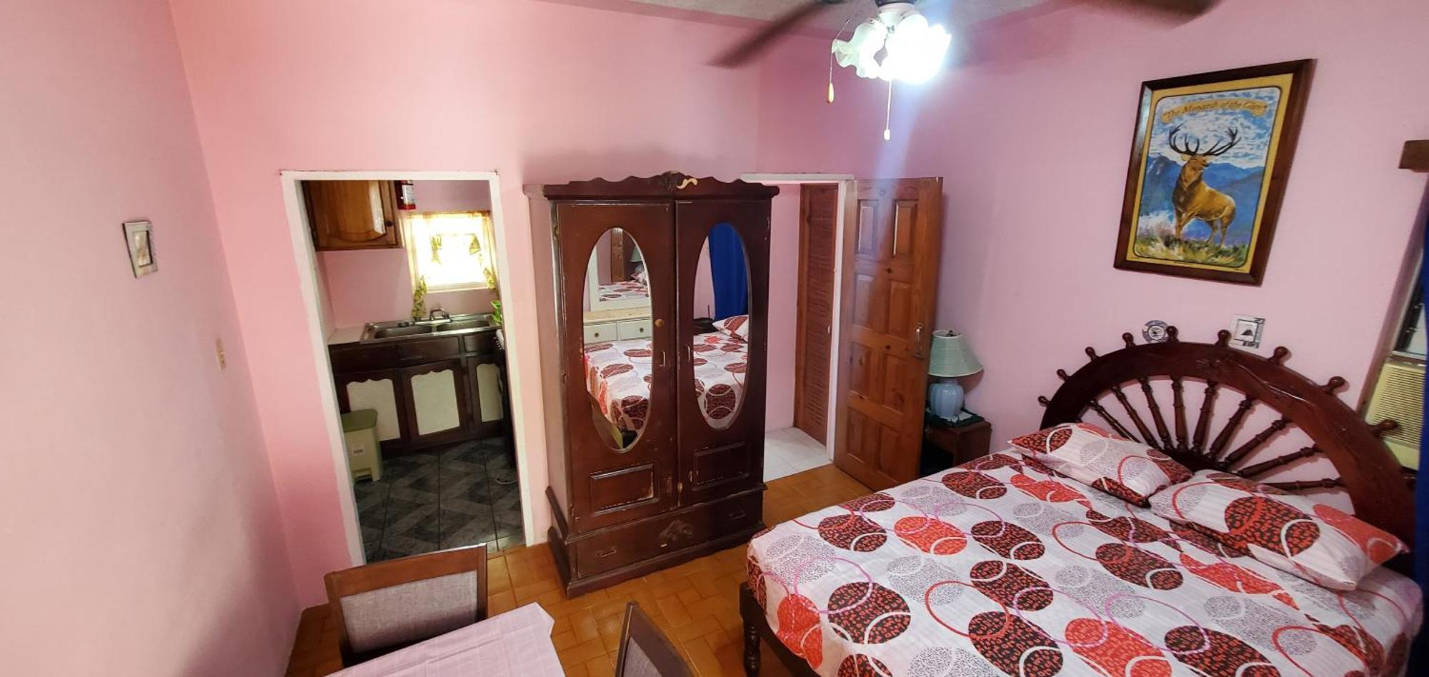 Little Shaw Park Guest House 奥乔里奥斯 外观 照片